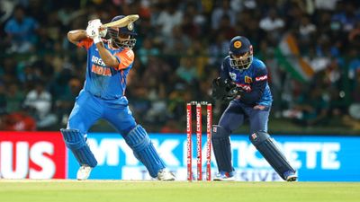 Axar Patel reveals strategy behind dropping Rishabh Pant to no.4 spot in 1st T20I against Sri Lanka, says 'it becomes very hard for...' India's Rishabh Pant in action during first T20I against Sri Lanka on July 27. (Getty)