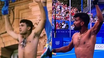 WATCH: Indian hockey star Sumit Kumar turns Sourav Ganguly as Harmanpreet & Co. beat Great Britain to qualify for semifinal in Paris Olympics 2024 Sourav Ganguly and Sumit Kumar (x screengrab)
