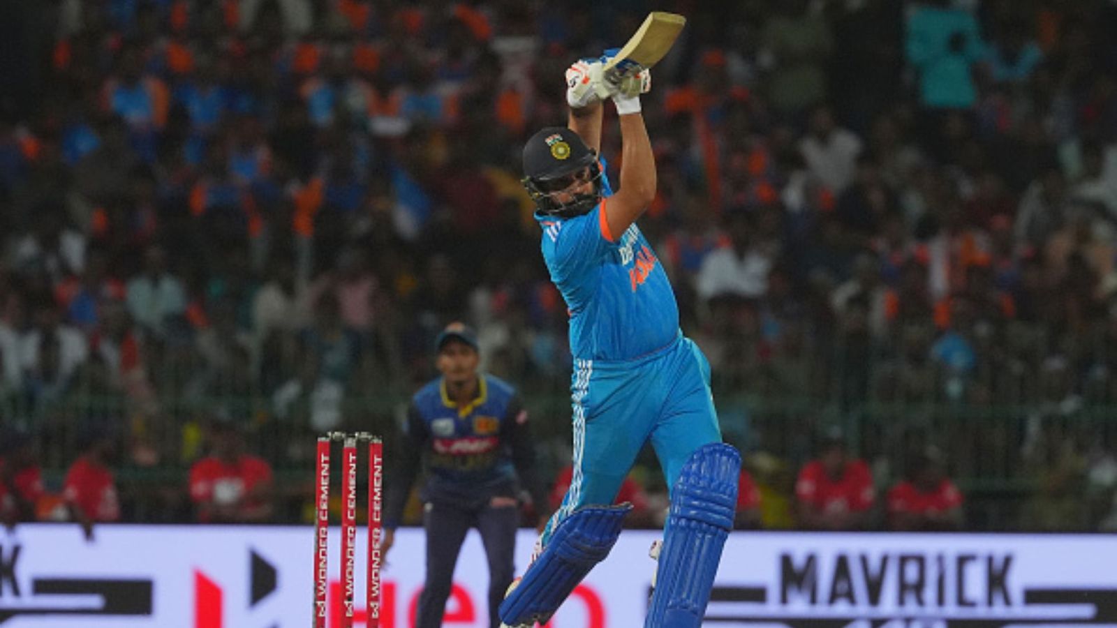 IND vs SL 3rd ODI: Rohit Sharma needs two sixes for historic record, set to surpass Chris Gayle for this epic feat IND vs SL 3rd ODI: Rohit Sharma needs two sixes for historic record, set to surpass Chris Gayle for this epic feat