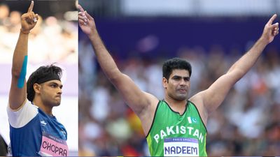 Pakistan's Arshad Nadeem reveals chat with Neeraj Chopra right after the javelin final qualification round at Paris Olympics India's star javelin thrower Neeraj Chopra (left) and Pakistan's Arshad Nadeem in this frame. (Getty)