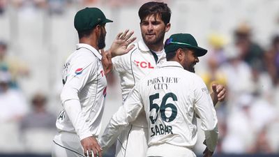 Pakistan announce 17-member squad for Test series vs Bangladesh; new vice-captain named, Imam-ul-Haq dropped Shaheen Afridi celebrates a wicket with Shan Masood and Babar Azam (Getty Images)