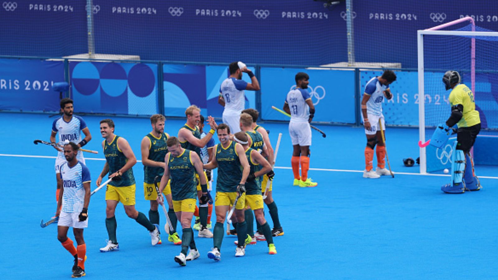 Cocaine controversy hits Paris Olympics as Australia's hockey star Tom Craig arrested on suspicion of drug purchase Thomas Craig of Team Australia celebrates scoring his team's first goal with teammates during the Men's Pool B match against India at Paris Olympics on August 2. (Getty)
