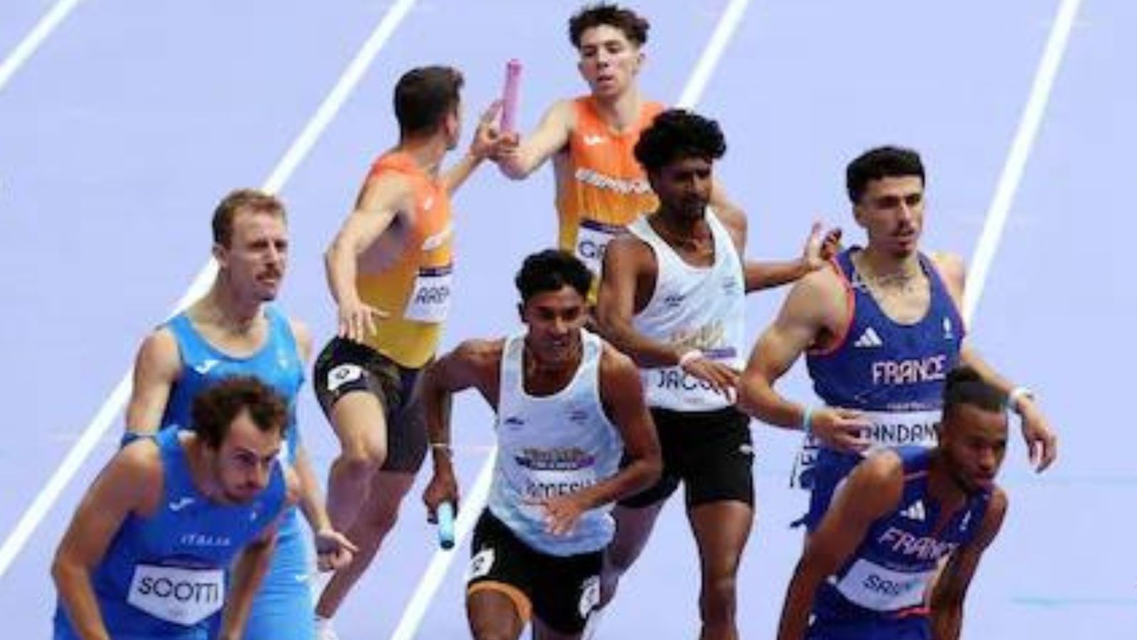 Paris Olympics: Indian men's and women's 4x400m relay teams fail to make it to final, finish agonisingly 10th and 15th Paris Olympics: Indian men's and women's 4x400m relay teams fail to make it to final, finish agonisingly 10th and 15th. (Screengrab-X)