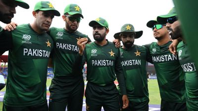 'Champions Trophy won't be played here.. our soldiers are getting martyred': Ex-Pakistan cricketer warns PCB over hosting ICC tournament Pakistan cricket team in frame (Getty)
