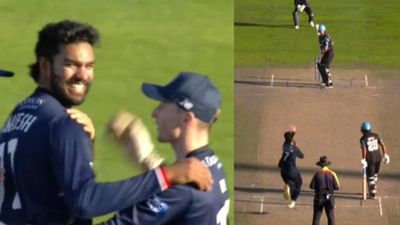 WATCH: KKR star Venkatesh Iyer picks 2 wickets in 2 balls to script Lancashire's unbelievable win over Worcestershire in One Day Cup KKR star Venkatesh Iyer picks 2 wickets in 2 balls to script Lancashire's unbelievable win over Worcestershire in One Day Cup. (Screengrab-X)