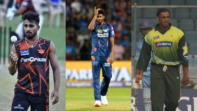 Shoaib Akhtar to Umran Malik: Here are the top 10 fastest ball bowled in history of cricket Umran Malik with Mayank Yadav and Shoaib Akhtar (getty)