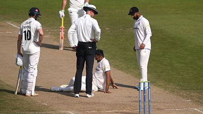After Duleep Trophy snub, India's left-arm pacer takes England's County route ahead of Bangladesh series Jaydev Unadkat suffers an injury during County cricket clash (File Photo: Getty Images)
