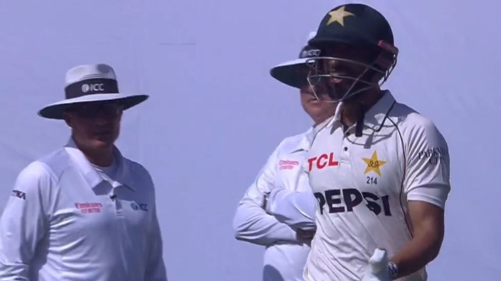 WATCH: Furious Shan Masood engages in heated argument with umpire following disputed dismissal in PAK vs BAN 1st Test WATCH: Furious Shan Masood engages in heated argument with umpire following disputed dismissal in PAK vs BAN 1st Test