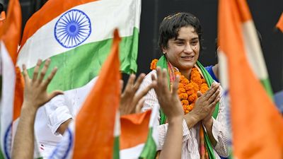 Vinesh Phogat alleges security of women wrestlers who were to testify against Brij Bhushan Singh withdrawn, Delhi Police gives clarification Indian wrestler Vinesh Phogat on her return after disappointing disqualification from Paris Olympics 2024 (Getty Images)