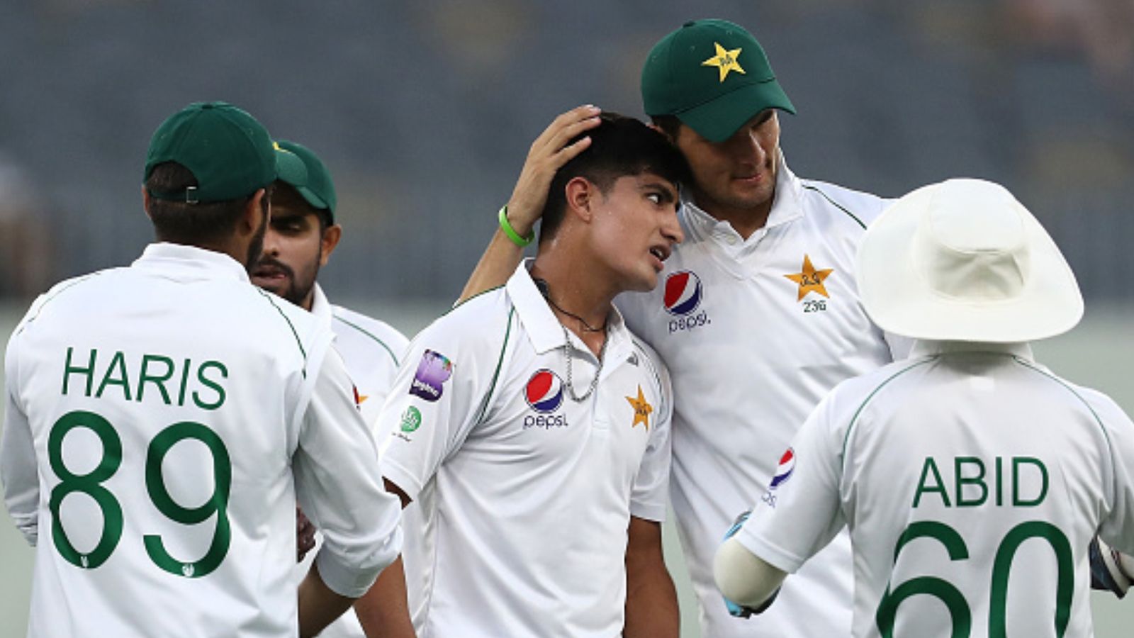 'They look like 35-year-old pacers...': Shaheen Afridi, Naseem Shah brutally trolled by former Pakistan cricketer Pakistan players in this frame. (Getty)