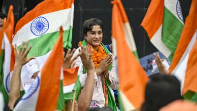 'It is not easy to leave sports...': Vinesh Phogat indicates U-turn from wrestling retirement Vinesh Phogat (getty)