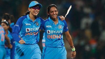 BCCI announces India's 15-member squad for T20 World Cup 2024 including two unfit players Smriti Mandhana and Harmanpreet Kaur in action (Getty Images)