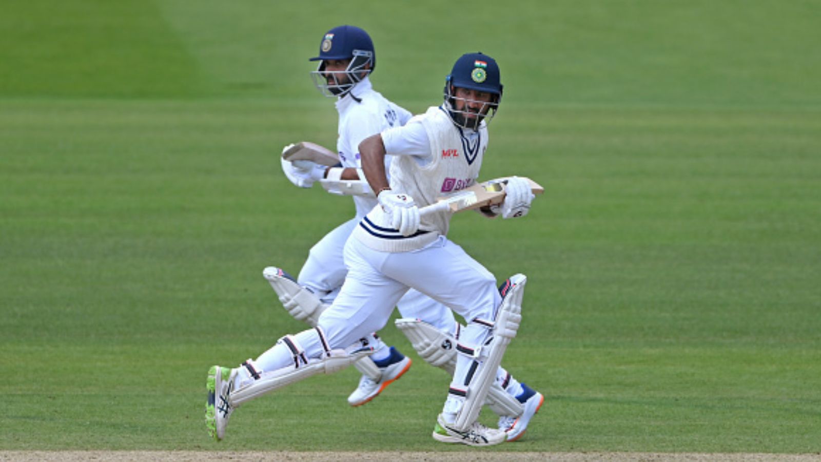 Out-of-favour India star bangs on selectors' doors with stunning century in County Championship ahead of Bangladesh series India's star batters Ajinkya Rahane (left) and Cheteshwar Pujara in this frame. (Getty)