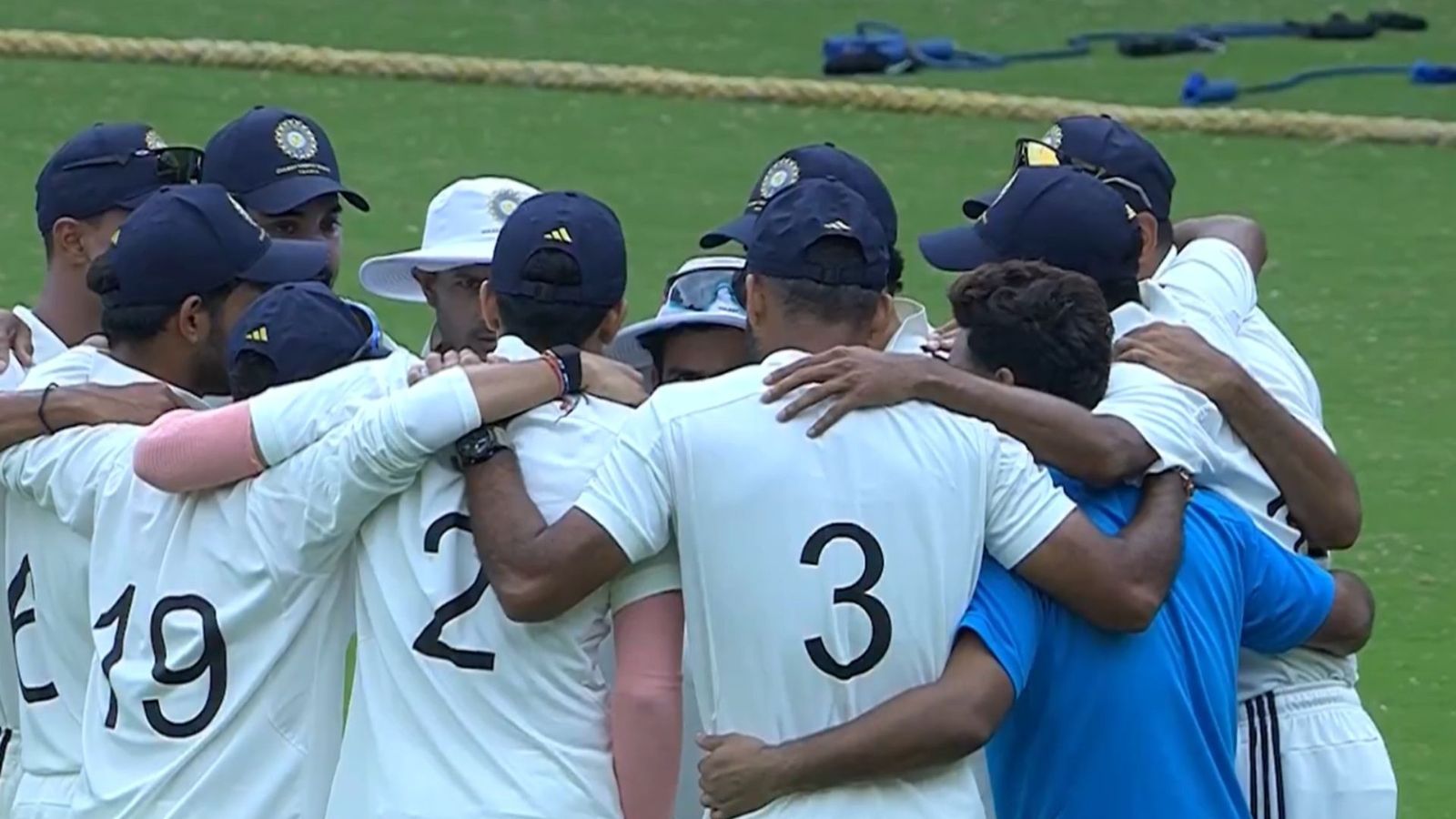 Duleep Trophy 2024: Yash Dayal, Mukesh and Navdeep shine as India B beat India A by 76 runs Rishabh Pant in India A team hurdle (x screengrab)