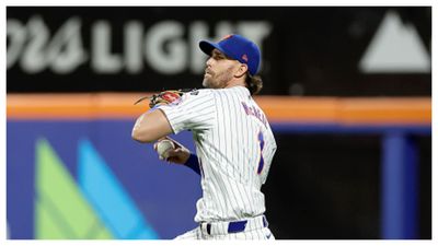 Big Blow for Mets as Jeff McNeil ruled out for whole season amid Playoff contention Jeff McNeil in the frame (getty)