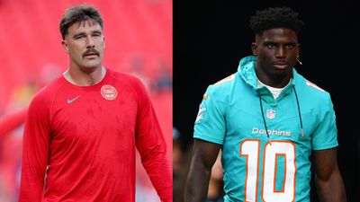 Travis Kelce responds to Tyreek Hill’s detainment before Dolphins' week 1 victory over Jaguars Travis Kelce and Tyreek Hill in the frame (Getty)