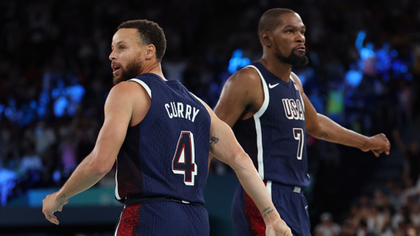 Kevin Durant snubs Steph Curry in NBA 2K25's 'Perfect' starting five, Chooses 5x All-Star Instead Stephen Curry and Kevin Durant in the frame (Getty)