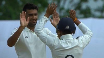 Mumbai Indians pacer wreaks havoc with 8-wicket haul to outshine India B captain’s unbeaten 157, achieves massive Duleep Trophy feat Anshul Kamboj celebrates a wicket in Duleep Trophy 2024 clash (Screengrab: X)