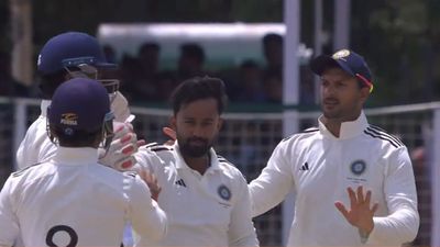 Duleep Trophy 2024: Delhi Capitals batter's century in run chase goes in vain as Shreyas Iyer's India D lose to Mayank Agarwal's India A by 186 runs Shams Mulani celebrates Shreyas Iyer's wicket (Screengrab: X)