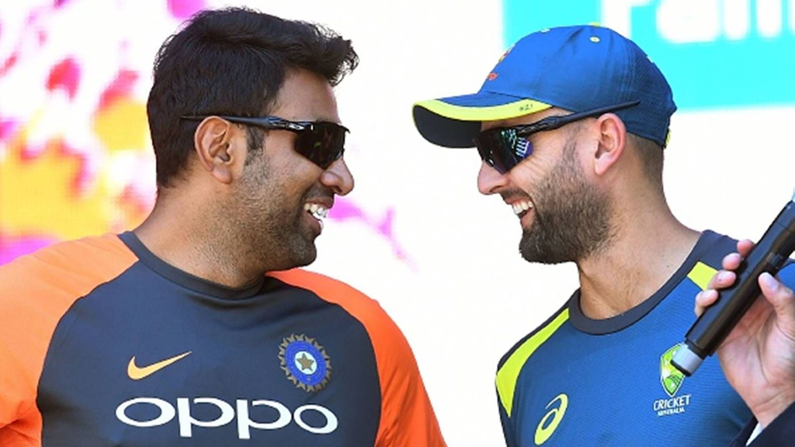 Former Pakistan cricketer wants R Ashwin to respond to Nathan Lyon's 'stupid statement' and say 'India will defeat Australia 5-0' R Ashwin and Nathan Lyon during a conversation (File Photo: Getty Images)