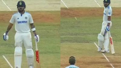 'Malinga bana hua, yorker pe yorker..': Virat Kohli's candid chat with Shakib al Hasan caught in stump mic Virat Kohli and Shakib Al-Hasan's conversation goes viral (Twitter)