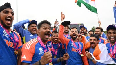 India's snubbed T20 World Cup hero sends reminder to BCCI selectors with nine-wicket sorcery in Duleep Trophy Virat Kohli holds up the trophy with teammates after India won the T20 World Cup 2024 title after beating South Africa in final at Kensington Oval on June 29. (Getty)