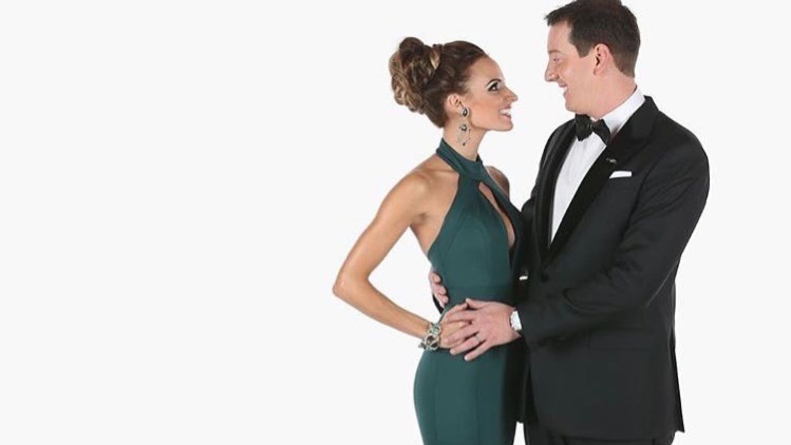 NASCAR: Kyle Busch's wife Samantha calls out playoff race at Bristol, says 'can't remember being that blah in long time, time to cancel this' Samantha Busch and Kyle Busch in the frame (X)