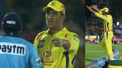 'Laga ki sher ghus gaya': Former CSK star recounts when MS Dhoni got angry and broke IPL rules in 2019 season File Photo: When MS Dhoni stormed into the ground after no-ball drama during one of the IPL 2019 matches. (X)
