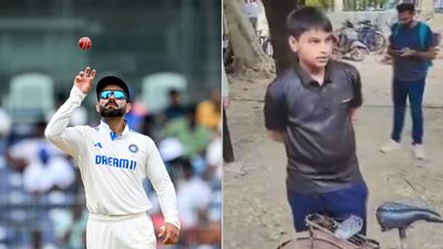 Virat Kohli's biggest fan, 15-year-old kid travels 58km on bicycle to see his favourite cricketer play IND vs BAN 2nd Test in Kanpur - WATCH 15-year-old kid travels 58km on bicycle to see Virat Kohli (Getty and Twitter)