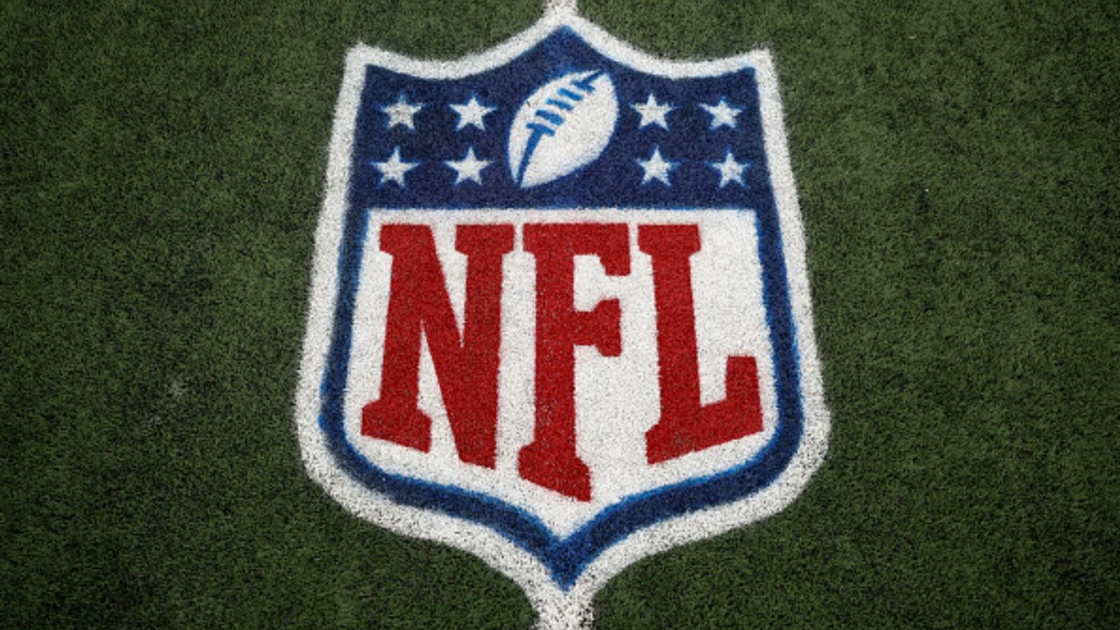 FEMA partners with NFL to transform stadiums into emergency shelters Metlife Stadium in the frame