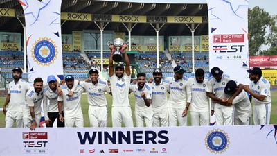 Ravichandran Ashwin dethroned despite 11 wickets against Bangladesh, Yashasvi Jaiswal breaks into top 3 and Virat Kohli makes big jump to re-enter top 10 Team India in frame