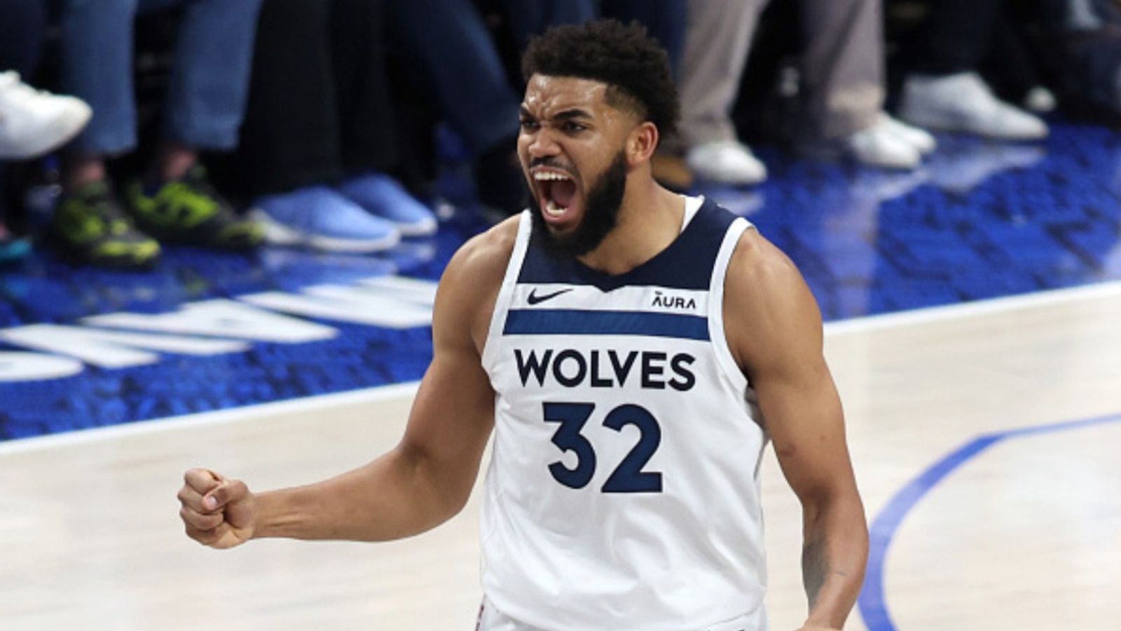 Kar Anthony Towns pens a heartfelt note as he leaves Timberwolves after Knicks acquire him in a 3-team trade Karl Anthony Towns