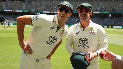 'A smart opposing captain can utilise the...': Former Australia captain advises Pat Cummins against giving opening spot to Travis Head in Border-Gavaskar Trophy Pat Cummins, Travis Head