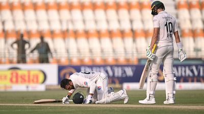 'No spin, no swing, no reverse swing... soon nobody will come in': Former England captain feels Multan pitch unfit for future of Test cricket Agha Salman and Shaheen Afridi