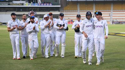 PAK vs ENG: After Joe Root's double ton and Harry Brook's triple century, England bowlers run riot on Pakistan by taking six wickets before stumps England cricket team in frame