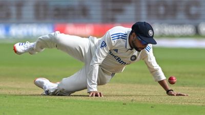 'Hope he doesn’t play like this in the upcoming matches...': Kuldeep Yadav's big words for star batter after high-scoring Day 3 of IND vs NZ 1st Test Kuldeep Yadav