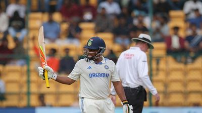 'Absolute delight for Sarfaraz Khan': West Indies great hails India batter for his maiden Test ton in 1st Test against New Zealand Sarfaraz Khan