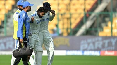 Rishabh Pant to miss 2nd Test against New Zealand? Rohit Sharma's massive remark on wicket-keeper's leg injury sparks speculations Rishabh Pant in frame