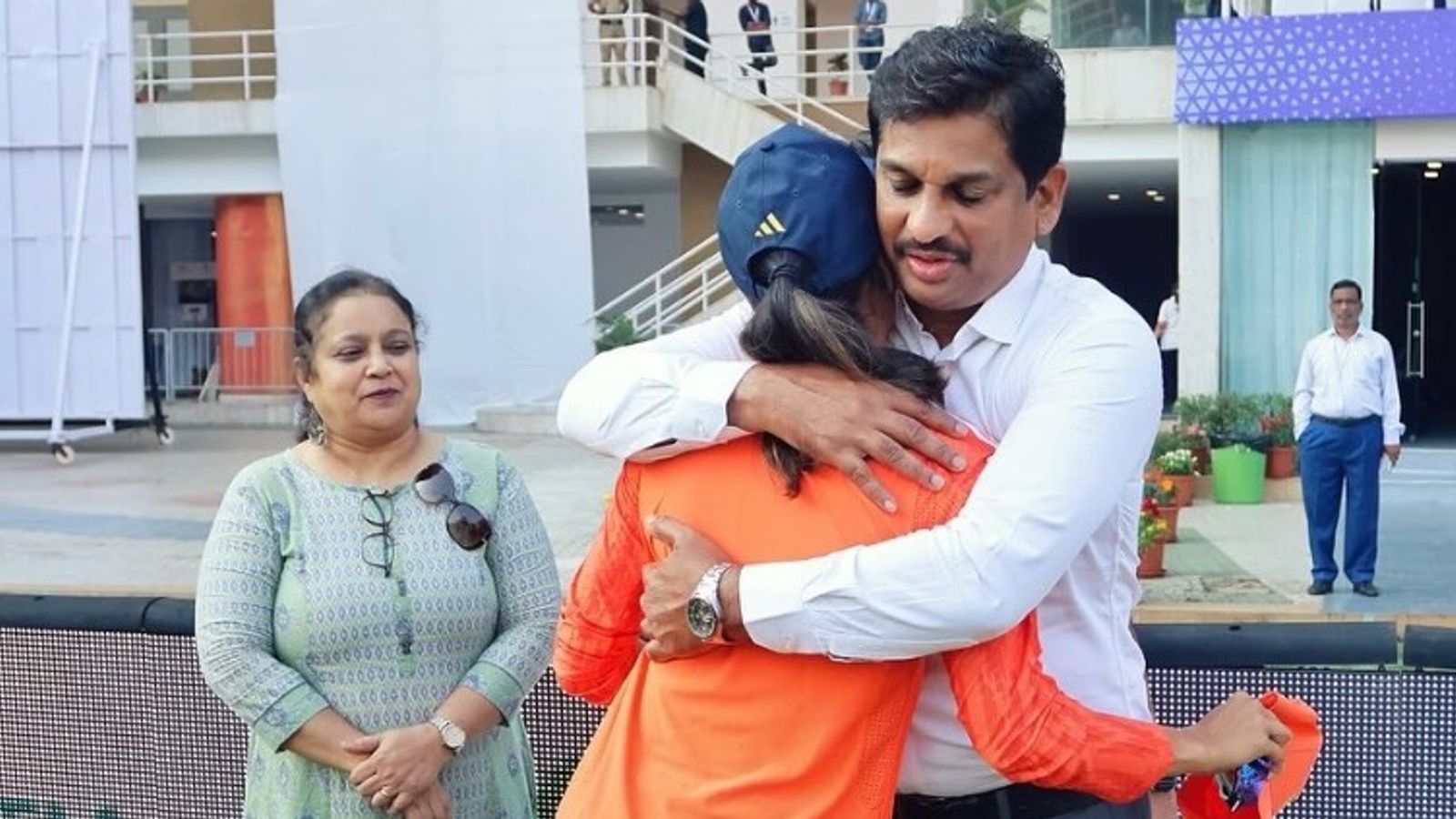 Jemimah Rodrigues' honorary membership cancelled by Mumbai's Khar Gymkhana over father's 'religious activities': Report Jemimah Rodrigues hugs her father after getting maiden Test cap