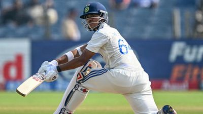 Yashasvi Jaiswal becomes second batter to reach this milestone, joins Joe Root in epic club Yashasvi Jaiswal in frame