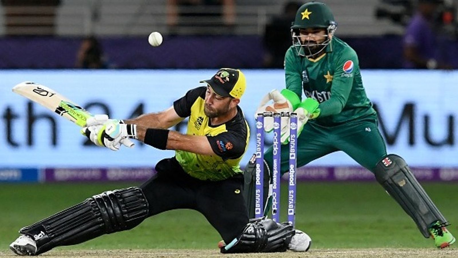Australia announce 13-man T20I squad for Pakistan series, captain yet to be named in Mitchell Marsh's absence due to Border-Gavaskar Trophy Australia's Glenn Maxwell (L) plays a shot as Pakistan's wicketkeeper Mohammad Rizwan watches during the ICC T20 World Cup 2021 semi-final match