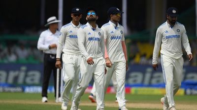 'Kagaz ke sher, aur ghar mein dher': Ex-Pakistan star takes brutal dig at India after Test series loss against New Zealand Virat Kohli with KL Rahul, Shubman Gill, Yashavi Jaiswal