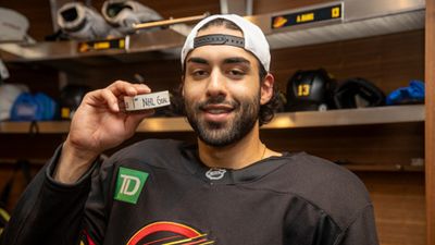 Canada PM Justin Trudeau tweets for Indo- Canadian Sikh who scored his first NHL goal being Vancouver Canucks forward Arshdeep Bains in the frame