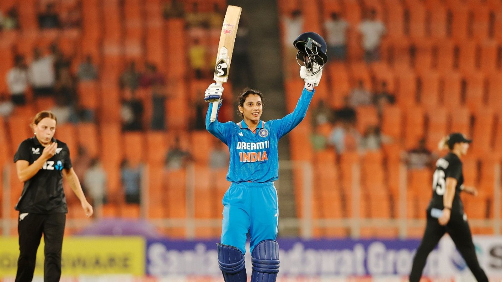 Smriti Mandhana's ton followed by Harmanpreet Kaur's half-century help India beat New Zealand by six wickets in third women's ODI to win series 2-1 Smriti Mandhana