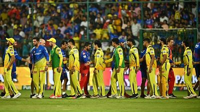 CSK ready to break bank in IPL 2025 mega auction to bring back this former star after nine-year-long hiatus Chennai Super Kings' players greet Royal Challengers Bengaluru's team in this frame