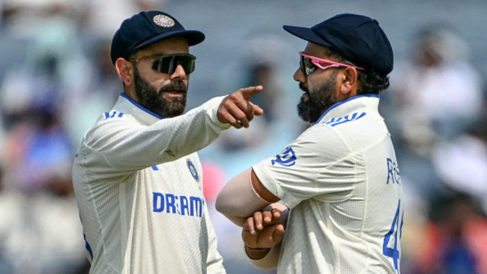 'See if Rohit Sharma is still comfortable opening..': Ex-Pakistan cricketer suggests Indian captain to change his batting order for Border-Gavaskar Trophy Virat Kohli and Rohit Sharma in frame