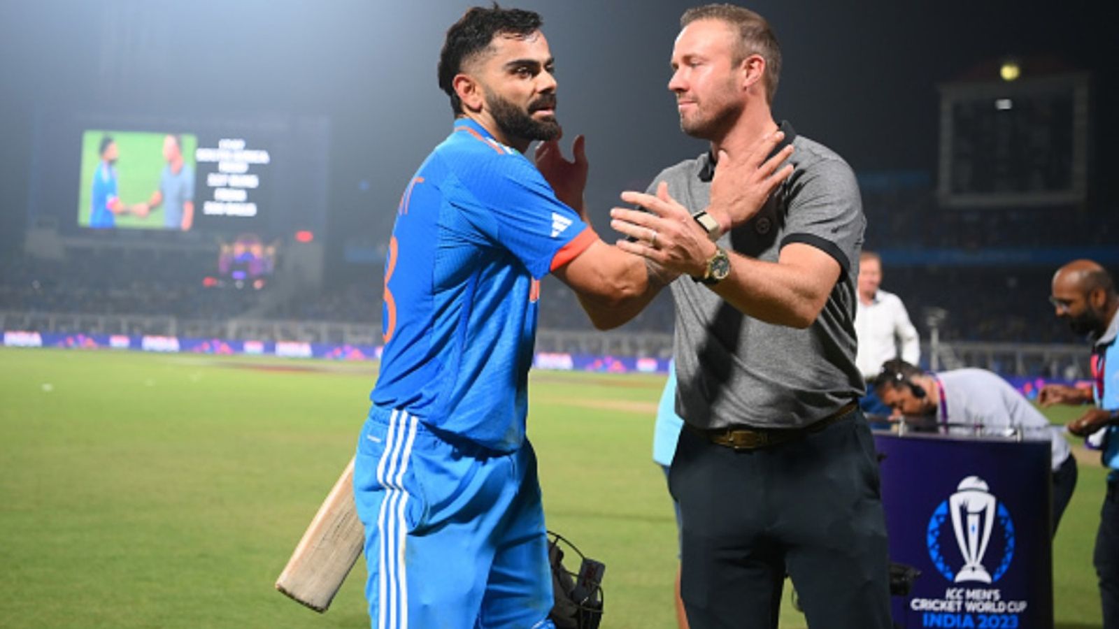 AB de Villiers pens down heartfelt note in special birthday post for 'biscuit' Virat Kohli AB de Villiers pens down heartfelt note in special birthday post for 'biscuit' Virat Kohli