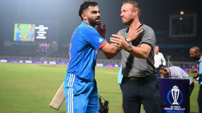 AB de Villiers pens down heartfelt note in special birthday post for 'biscuit' Virat Kohli Virat Kohli and AB de Villiers in frame
