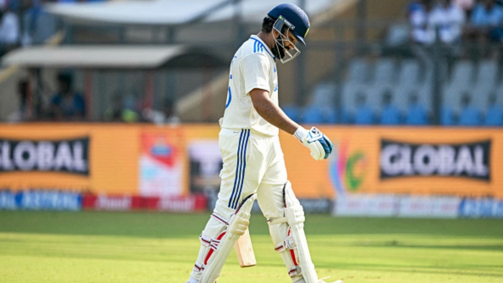 Aaron Finch hits back at Sunil Gavaskar's Jasprit Bumrah should captain India if Rohit Sharma misses 1st Test remark, says 'your wife's going to have a baby..' Rohit Sharma in frame