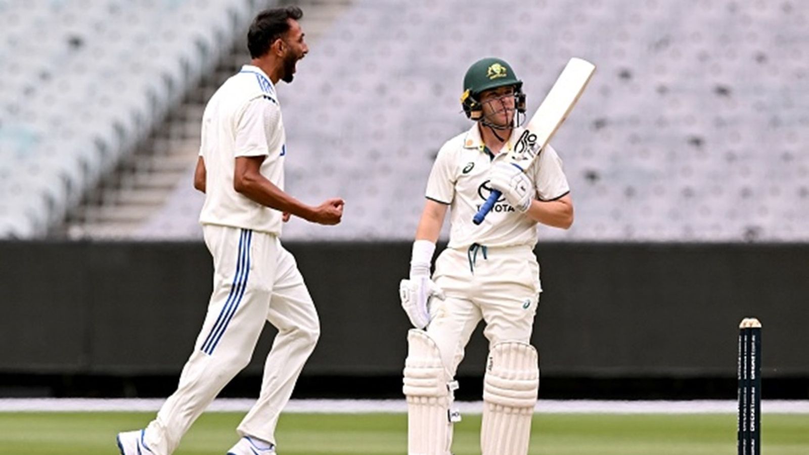 Watch: Prasidh Krishna makes Australia's opening spot contenders look clueless in run chase, dismisses both for golden ducks Indian bowler Prasidh Krishna (L) celebrates dismissing Australian batsman Marcus Harris (R) on the third day of the Australia A against India A cricket match at the Melbourne Cricket Ground (MCG) on November 9, 2024.